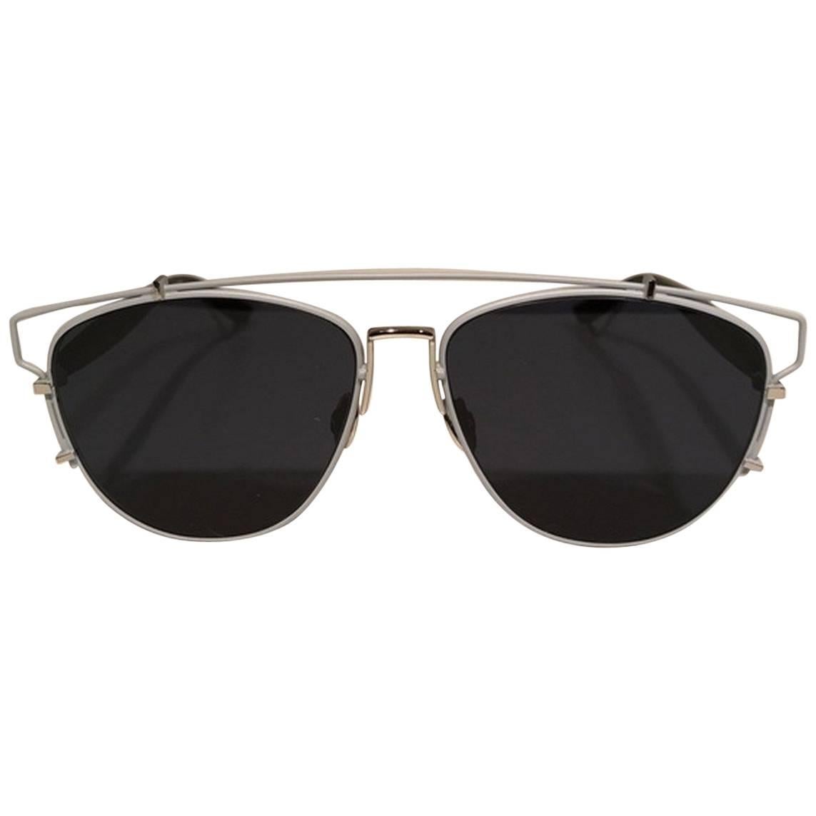 Dior Black White Mirrored Technologic Sunglasses For Sale