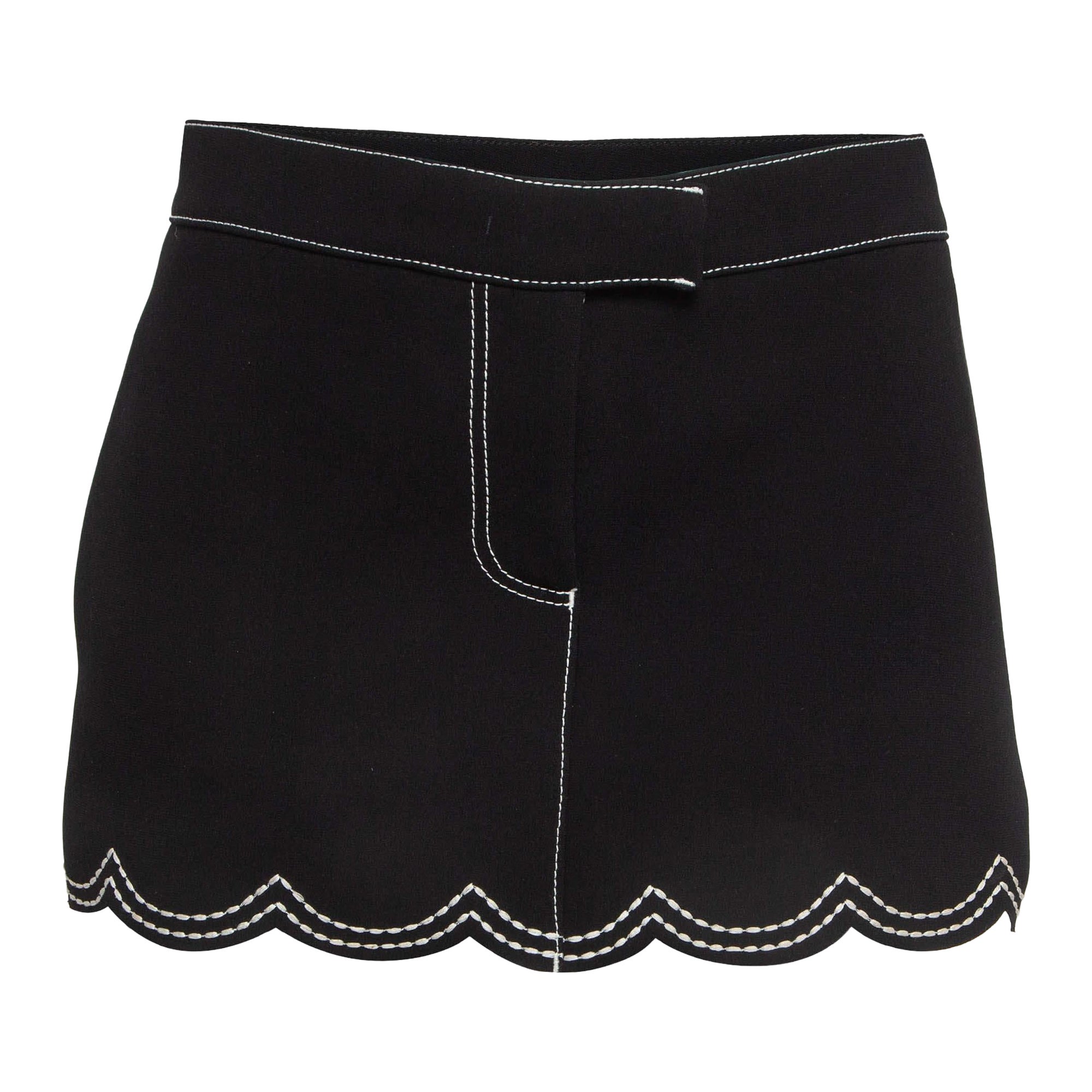 RED Valentino Black Crepe Scallop Skirt Effect Shorts M For Sale