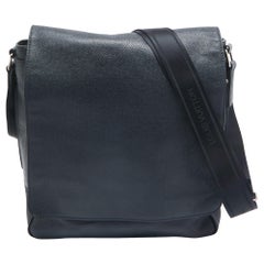 Louis Vuitton Navy Blue Taiga Leather Roman MM Bag