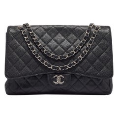 Chanel Negro Acolchado Caviar Piel Maxi Classic Bolso Solapa Simple