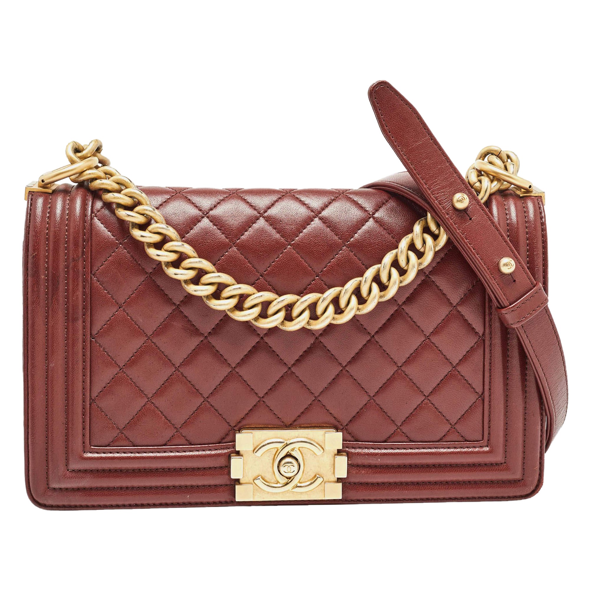 Chanel Red Quilted Leather Medium Boy Flap Bag For Sale