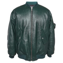 Prada Bomberjacke aus Leder in Grün mit Metall dreieckigem Dreieck XS