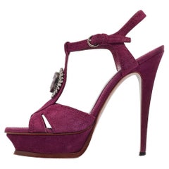 Yves Saint Laurent Lila Wildleder Schnalle Plateau-Sandalen mit Knöchelriemen Größe 40