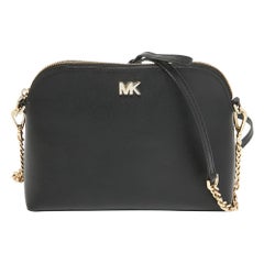 Michael Kors Schwarze Leder Dome Crossbody Tasche