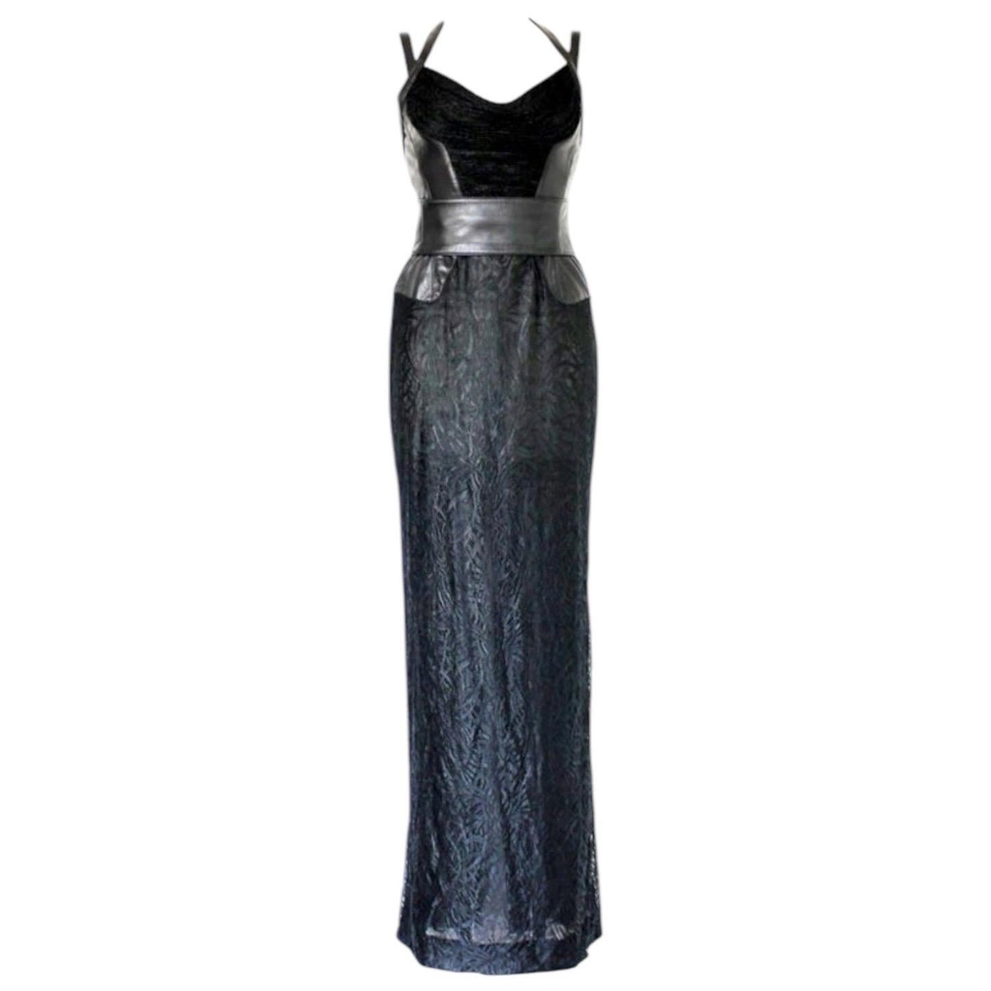 UNWORN Gianni Versace Couture FW 2001 Black Lace Leather Bondage Gown Dress 40 For Sale