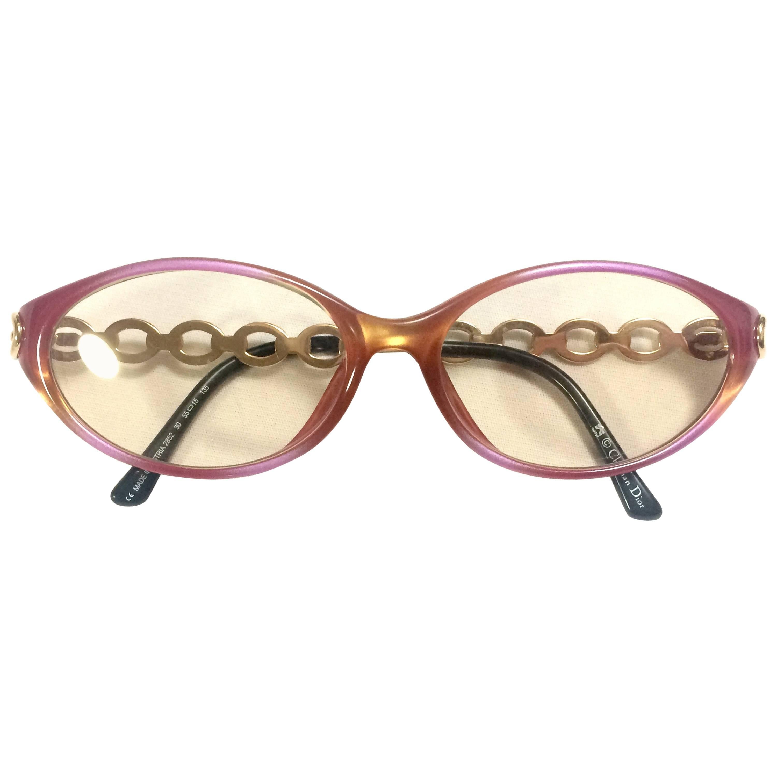 Vintage Christian Dior pink and orange gradation sunglasses with golden chain For Sale