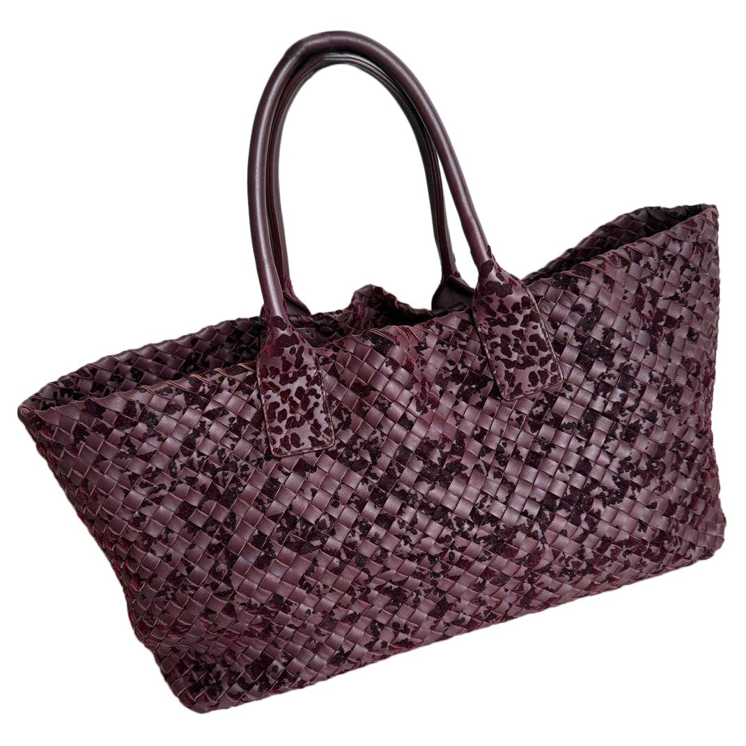 Bottega Veneta Cabat Large Intreccio Burgundy Leather and Velvet 40cm For Sale