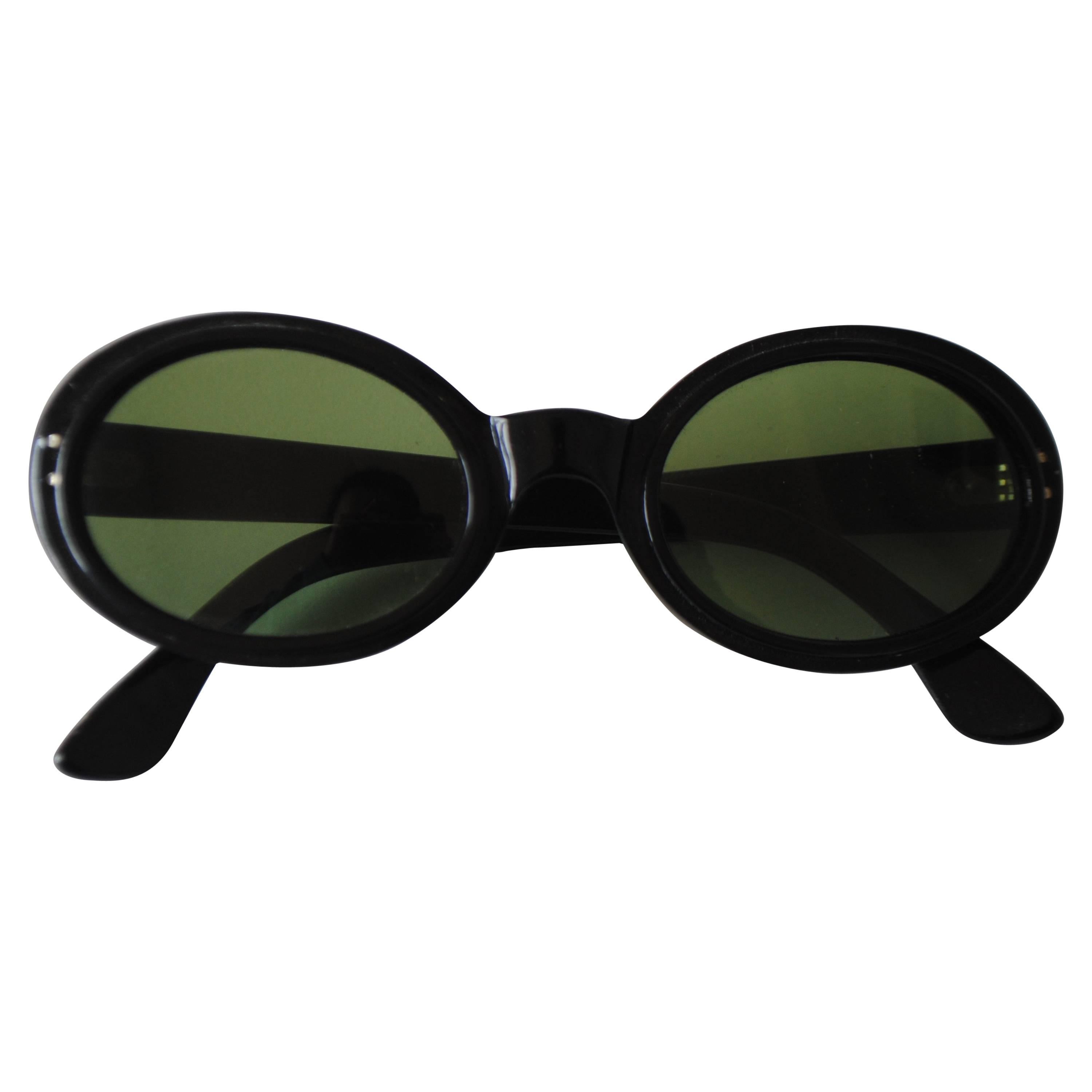 Club Black green sunglasses