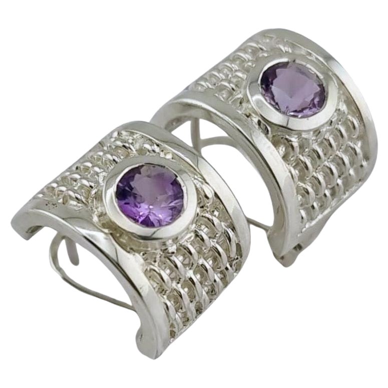 Artisan Handmade Lever-Back Earring with Basket Weave Design in Sterling Silver For Sale