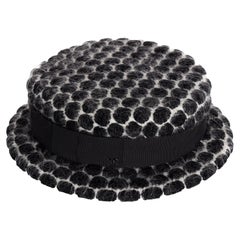 Vintage Chanel F/W 2009 Runway Noir & Blanc Mohair Bow Hat