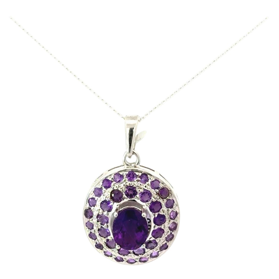 Pendentif de forme ovale en améthyste, pierre de naissance de février, pour elle Fait en Silver En Mère