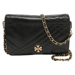 Tory Burch Schwarze Kira Umhängetasche aus Leder mit Kette und Klappe