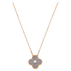 Van Cleef Arpels Vintage Alhambra Obsidian Diamant-Halskette aus 18 Karat Gold 2023 Holiday