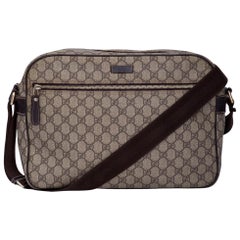 Gucci Supreme GG Beige Coated Canvas Messenger Bag (211107)