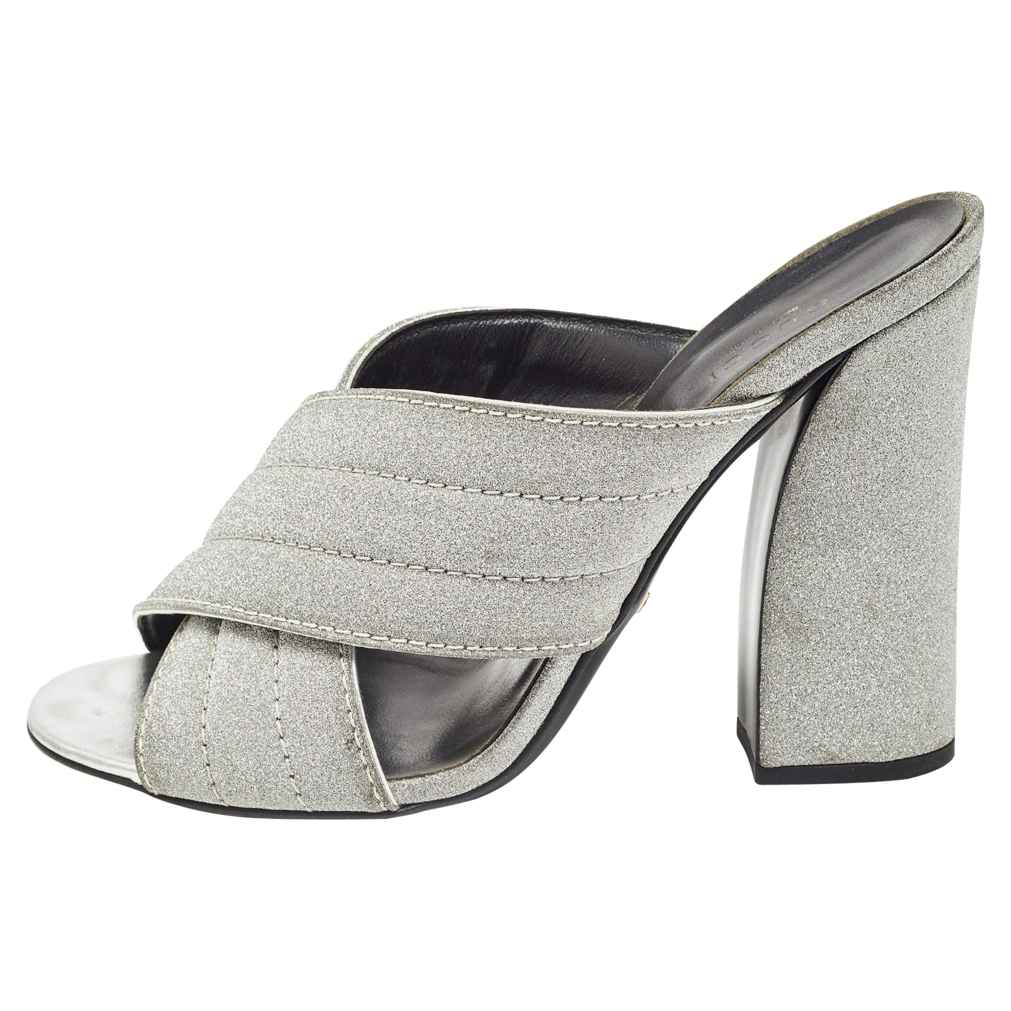Gucci Silver Glitter Webby Slide Sandals Size 40 For Sale