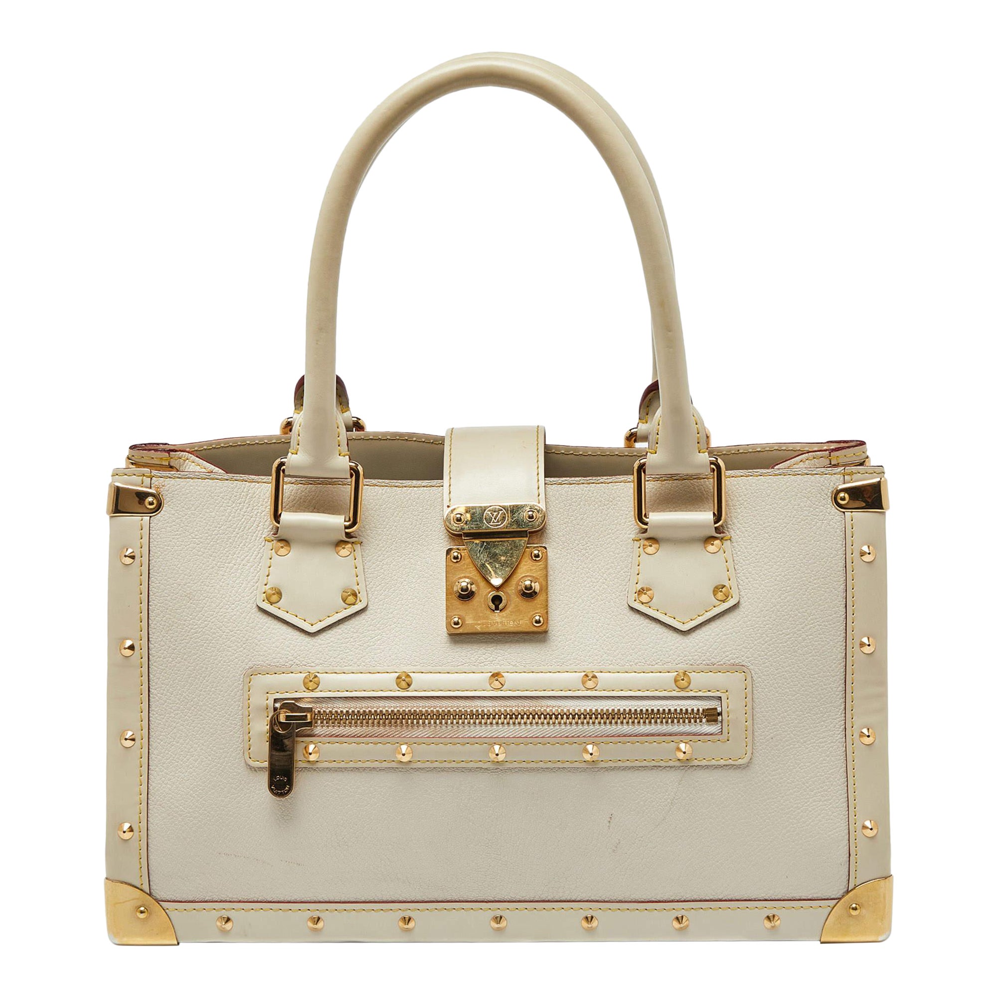 How much do Louis Vuitton purses cost?