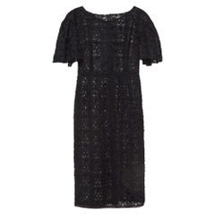 Dolce & Gabbana Schwarzes Kurzes Kleid aus Spitze mit Blumenmuster und Spitze S