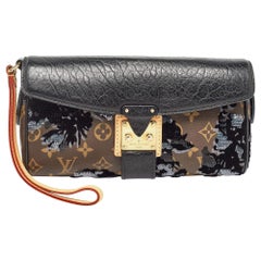 Louis Vuitton Black Canvas Leather Limited Edition Fleur de Jais Manege Clutch