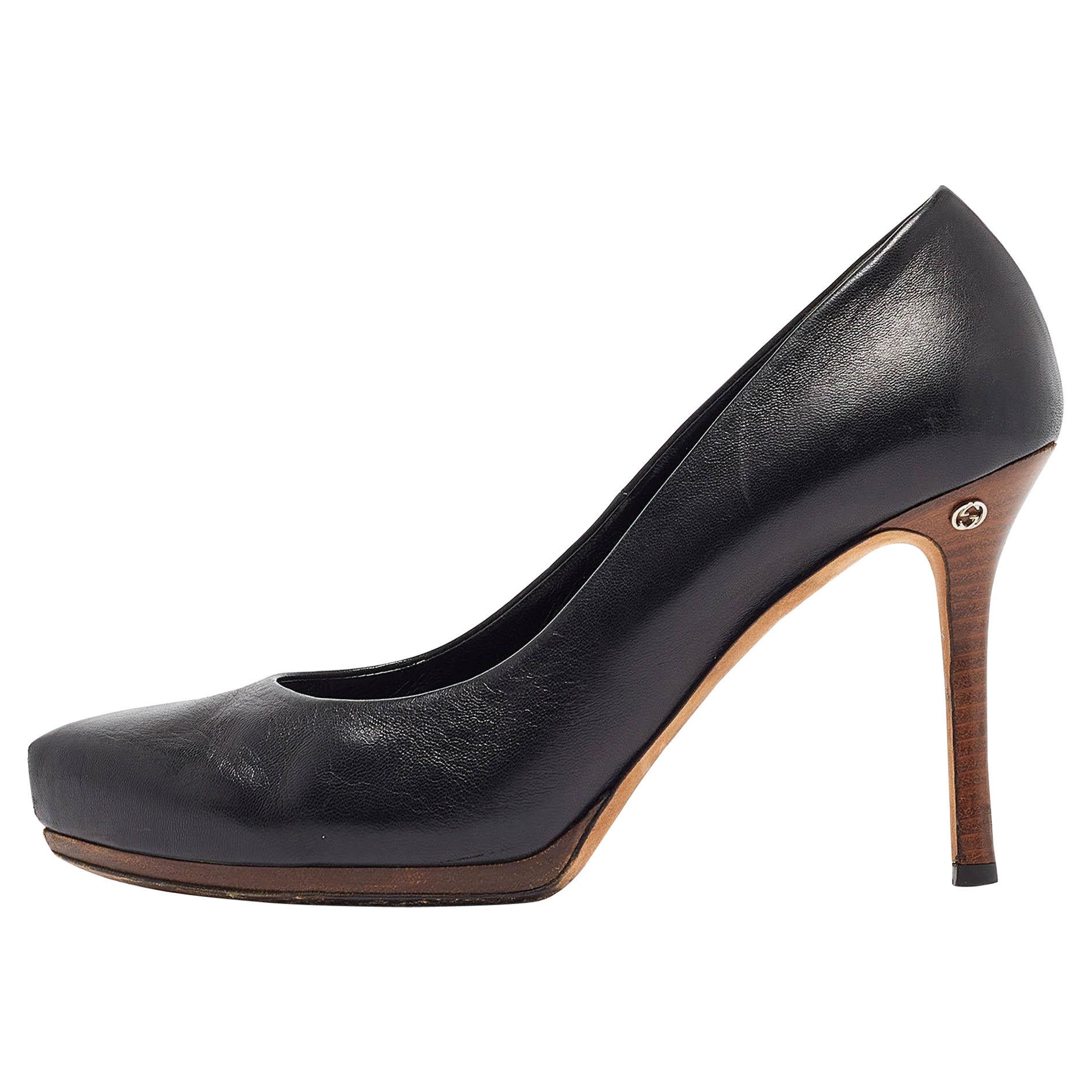 Gucci Black Leather Platform Pumps Size 40.5