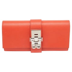 Hermès Capucine Swift Leather Medor Clutch 23