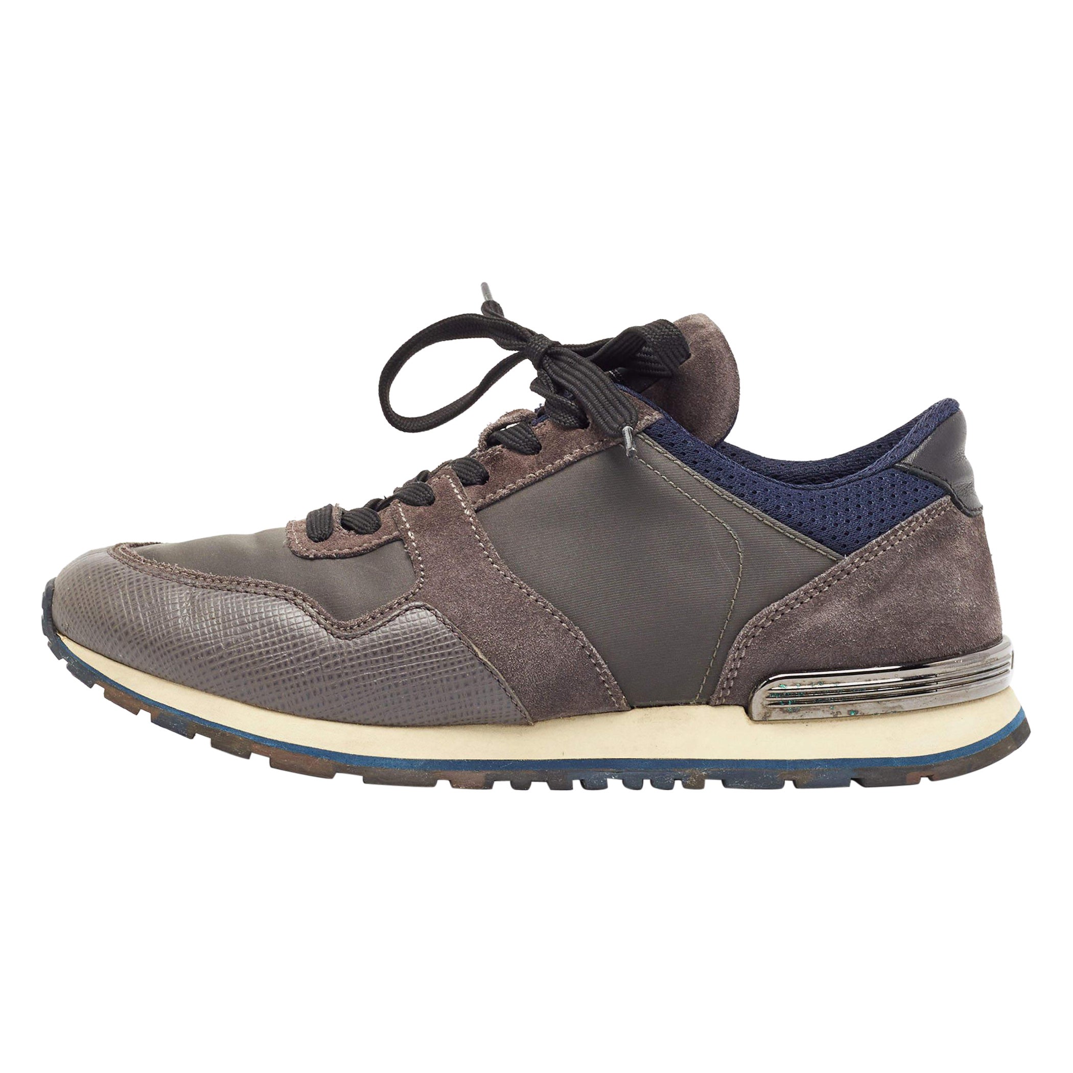 Tod's Two Tone Neoprene and Suede Low Top Sneakers  Size 40 For Sale
