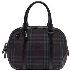 Burberry Borsa Haymarket Check nera in nylon e pelle