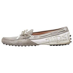 Tod's Grau/Weiß Wildleder und Leder Schleife Slip On Loafers Größe 38