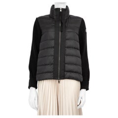 Moncler Cardigan à panneaux en laine noire Taille XL
