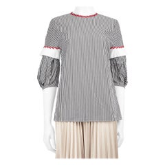 Alexander McQueen Gestreifte Bluse mit rotem Stickerei-Detail Größe XS