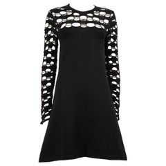 Louis Vuitton Vestido de punto negro con acento recortado Talla M
