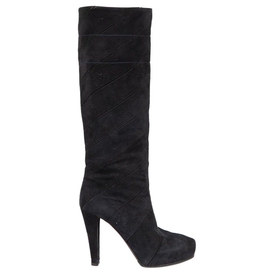 Louis Vuitton Navy Suede Spiral Knee High Boots Size IT 37 For Sale
