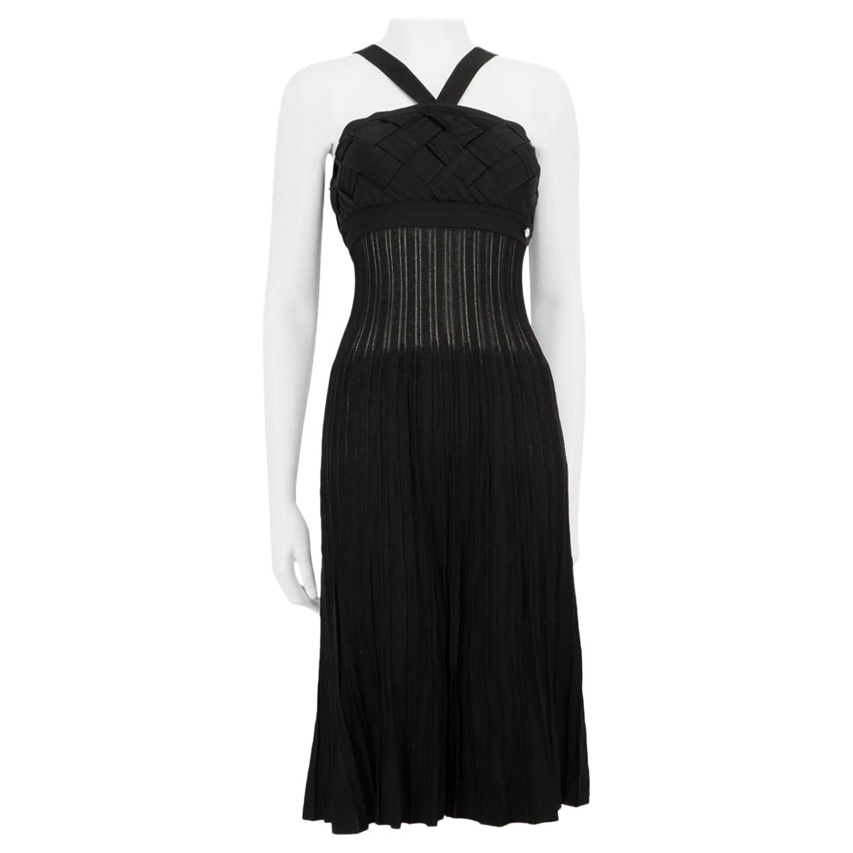 Chanel Nero Midi senza maniche con dettaglio tessuto taglia M.