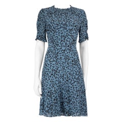 Knielanges Kleid von Altuzarra mit blauem Leopardenmuster, Größe S