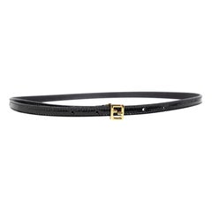 Cintura sottile con logo FF in pelle nera Fendi