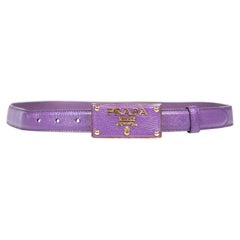 Ceinture Prada en cuir violet avec logo