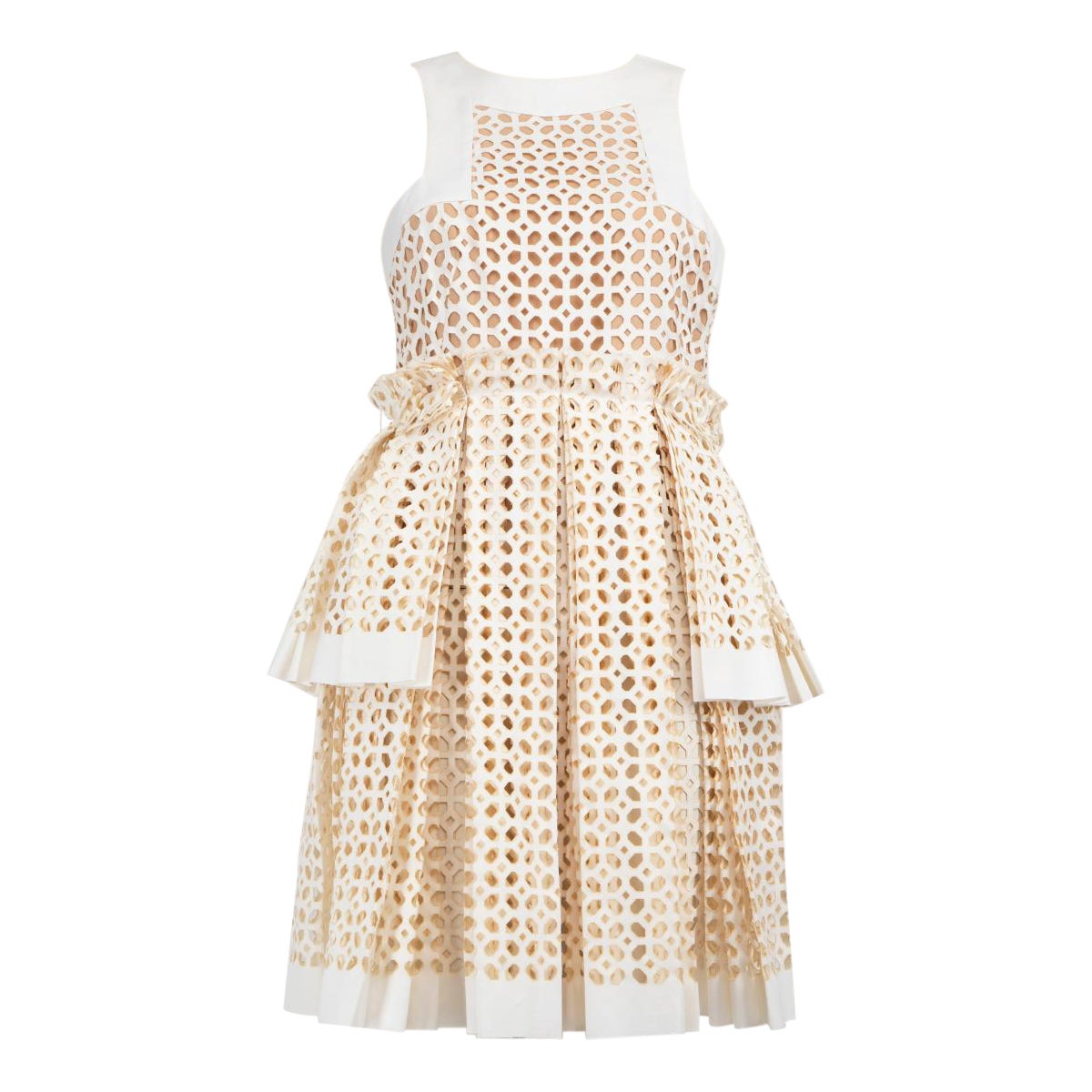 Alexander McQueen Vestito bianco a strati tagliato al laser taglia M.