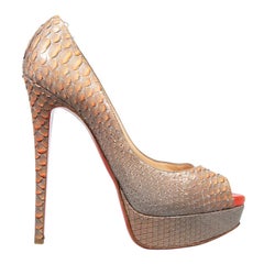 Christian Louboutin escarpins à bout ouvert en cuir python, taille IT 38