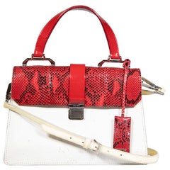 Miu Rote Schlangenhaut Push Lock Top Handle Bag