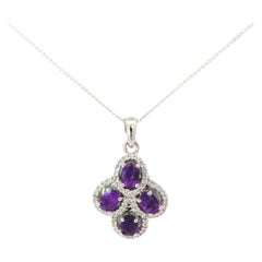 Delicato ciondolo a grappolo di ametista di forma ovale realizzato in argento sterling 925 Regalo per la mamma
