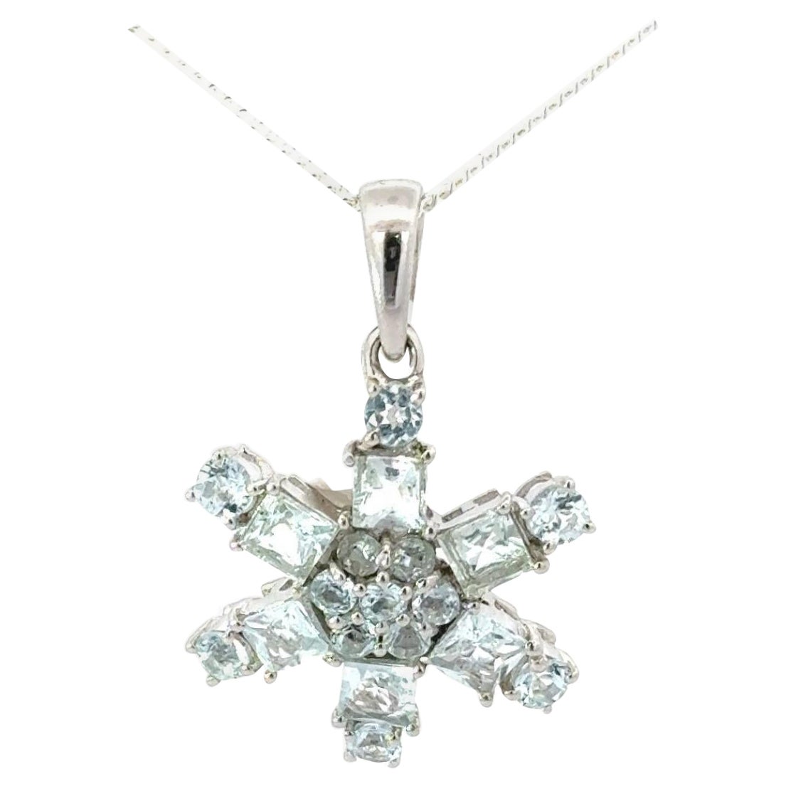 925 Sterling Silver Pendant Necklace Aquamarine Snowflake Pendant for Grandma For Sale