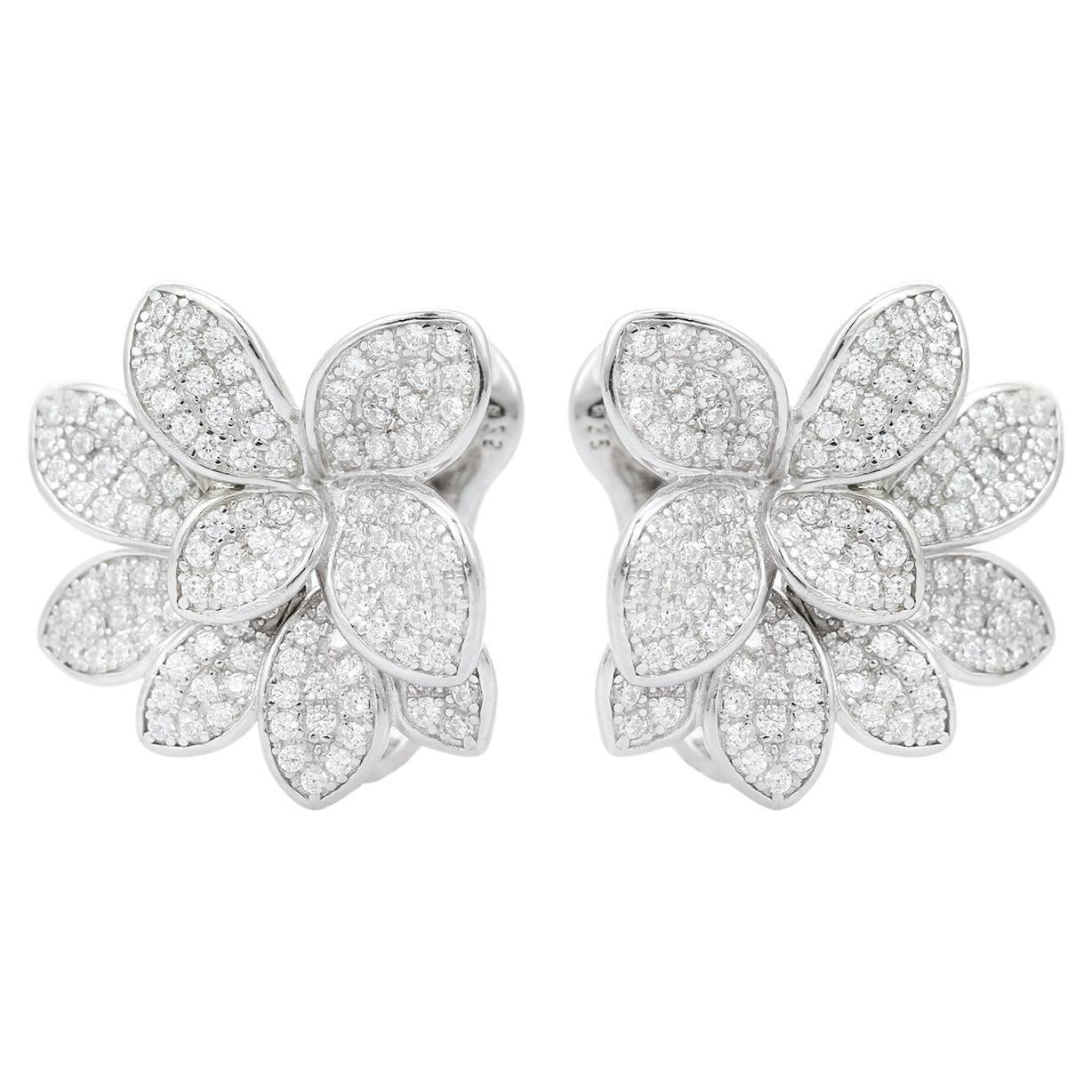 Orecchino moderno con fiore di zirconia cubica in argento 925 Regalo per la mamma in vendita