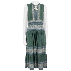 Robe à imprimé floral en soie verte à col en V New York, taille S