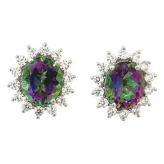 Pendientes auténticos de plata de ley con halo de topacio místico de talla ovalada para ella