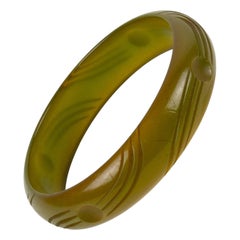 Bakelite Carved Bracelet Bangle Translucent Asparagus Green