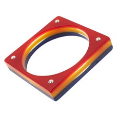 Karl Lagerfeld Bracelet carré en résine rouge, jaune et bleue