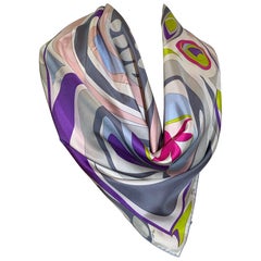 Pañuelo Clásico en Sarga de Seda Emilio Pucci en Morado, Lima, Rosa y Azul