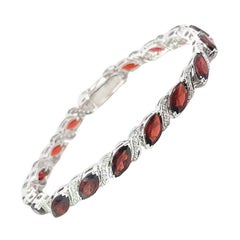 Bracelet tennis en argent sterling 925 avec grenat rouge profond taillé en marquise