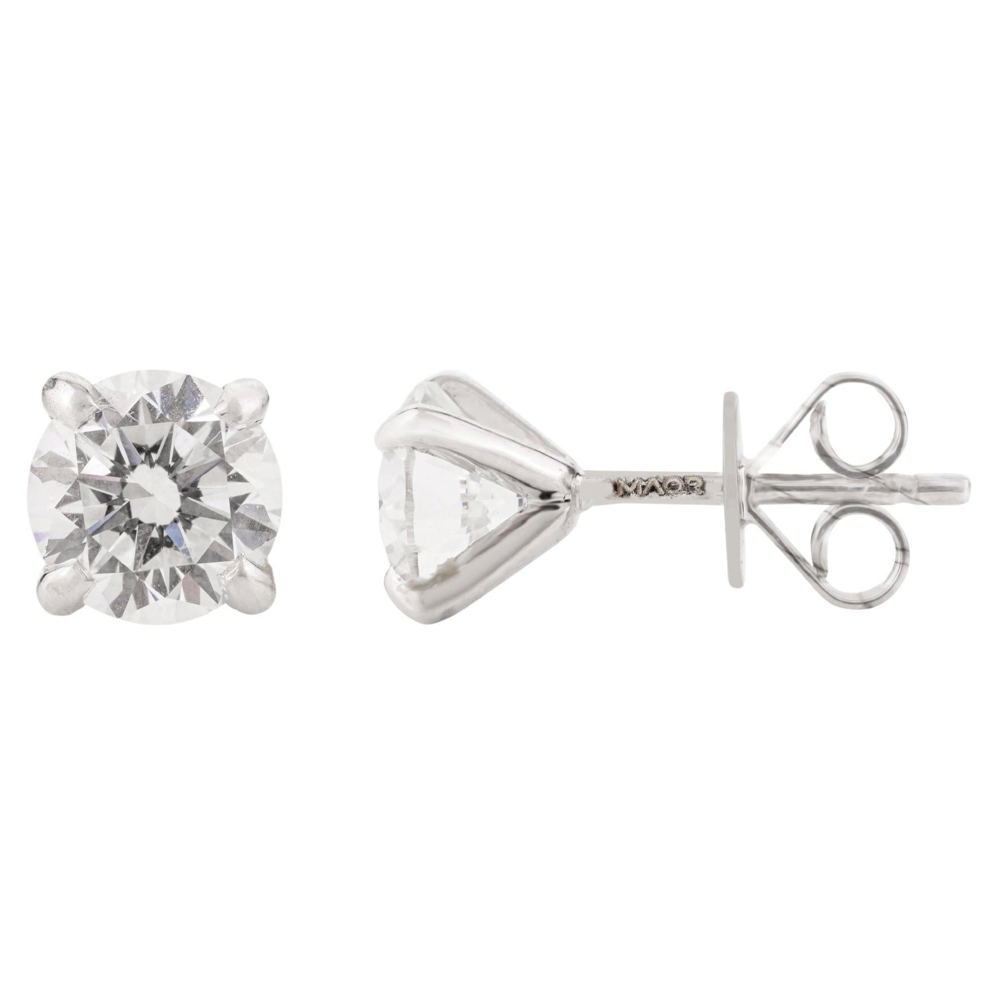 18k White Gold Push-Back Moissanite Stud Earrings Engagement Present for Her For Sale