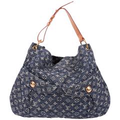 Louis Vuitton Denim Daily GM Bag - blue 