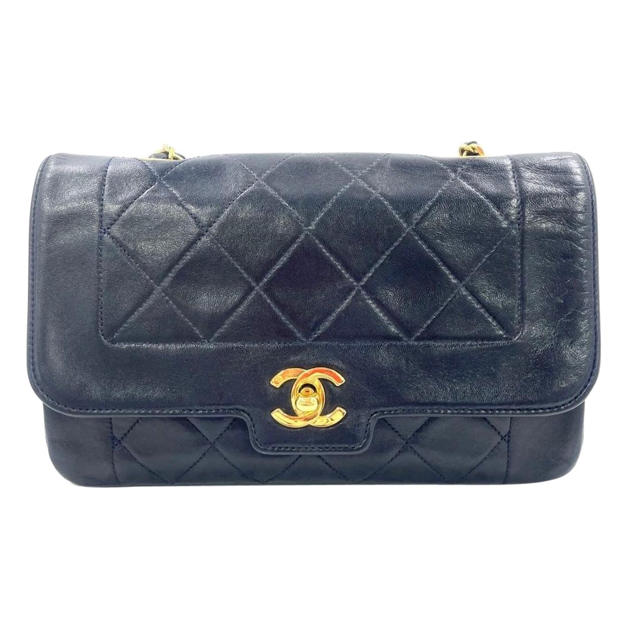 Chanel Diana CC Flap Bag Small Vintage Black Lambskin Leather with 24k Gold HW For Sale